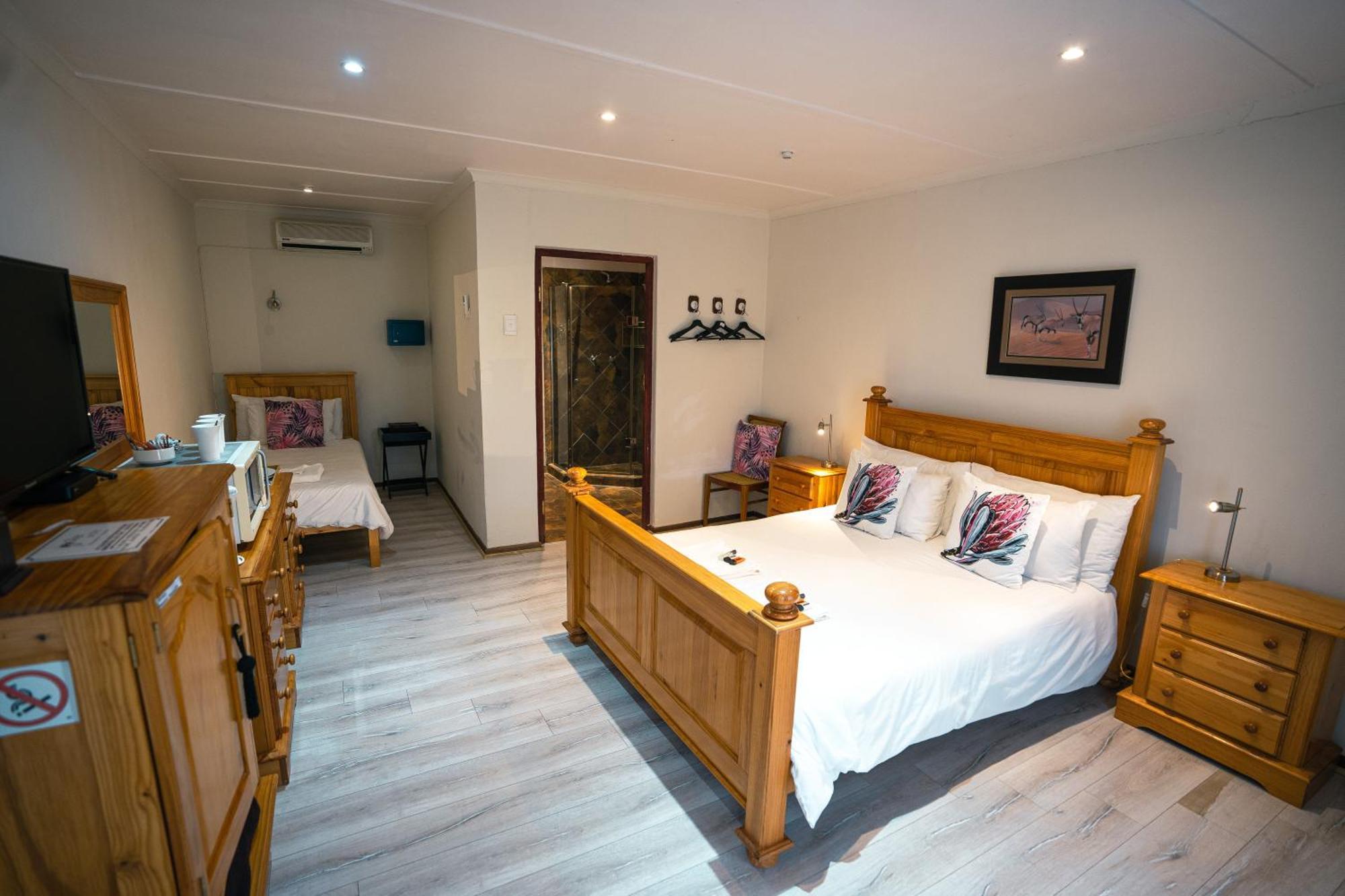 Olive Grove Guest Farm Villa Beaufort West Eksteriør billede