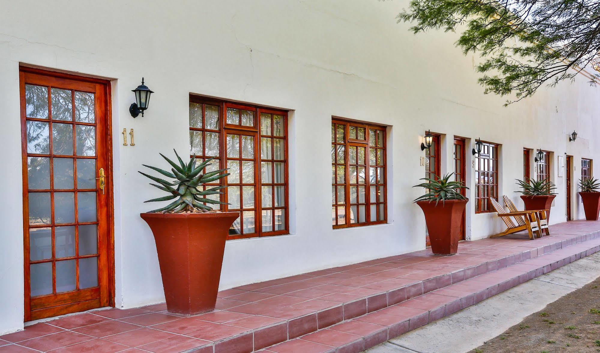 Olive Grove Guest Farm Villa Beaufort West Eksteriør billede